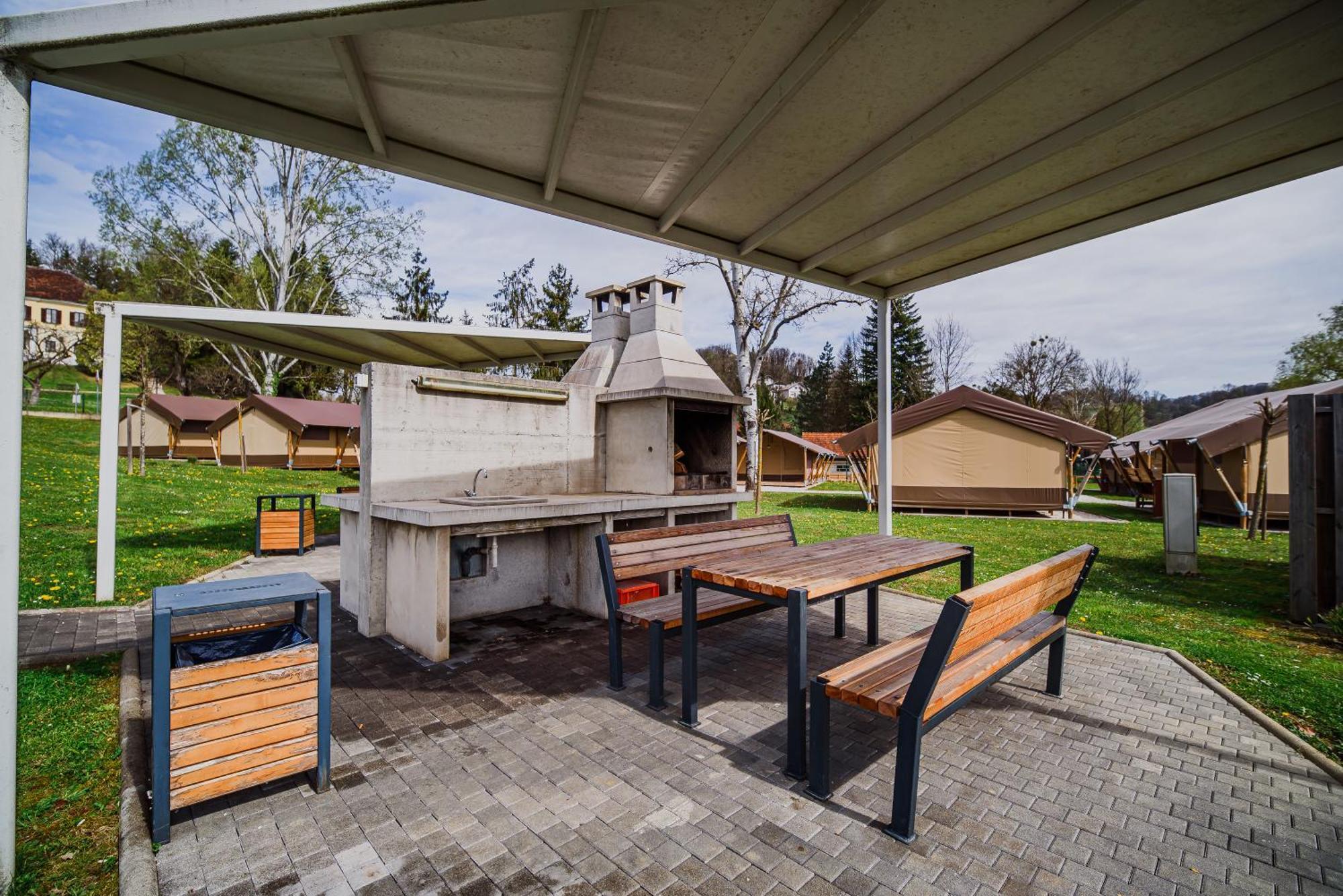 Glamping Tents In Tuhelj With Thermal Riviera Tickets Tuheljske Toplice Exterior photo